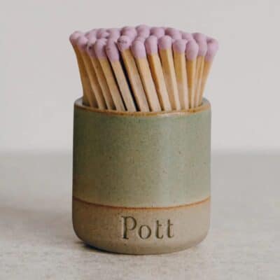 green match pot pink matches