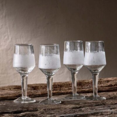 Clear Anara etched wine glass